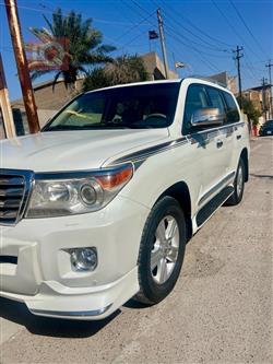 تويوتا لاندكروزر